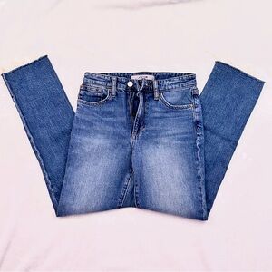 Joe's Jeans Women’s Cropped Skinny-Leg Style with a raw hem - Size 24